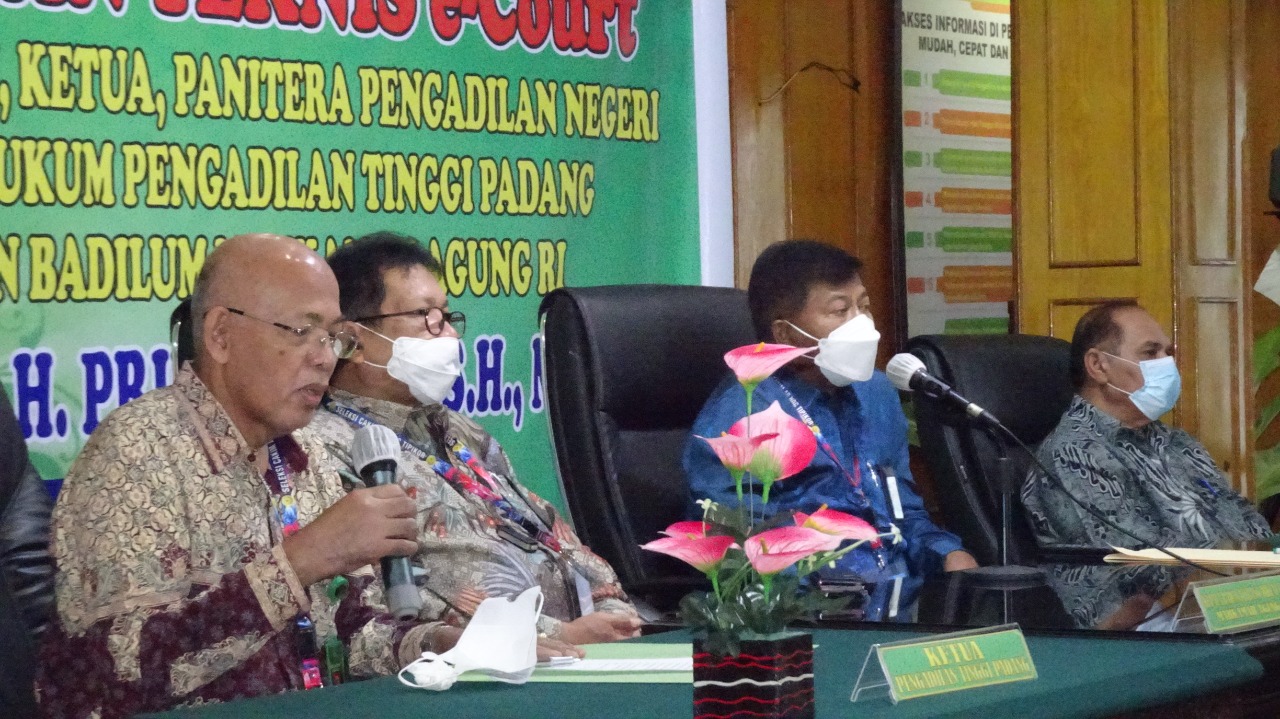 Bimbingan Teknis E Court Dan Pelaksanaan Seleksi Tertulis Hakim Ad Hoc Tipikor Pt Padang